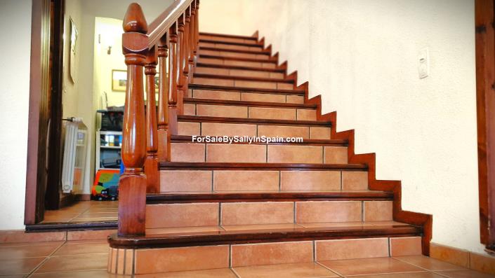 Image No.30-6 Bed Villa for sale