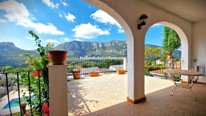 Image No.51-6 Bed Villa for sale