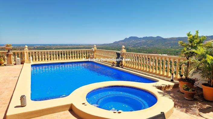 Image No.5-5 Bed Villa for sale