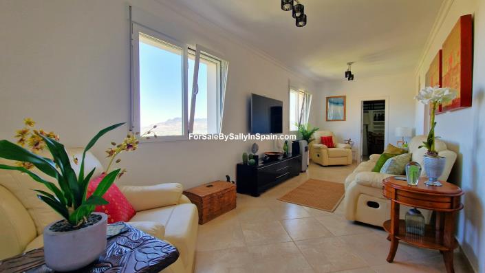 Image No.54-5 Bed Villa for sale