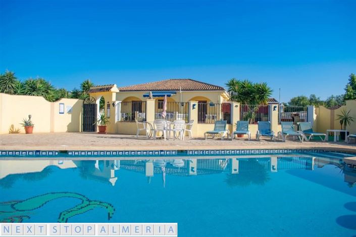 Image No.3-Propriété de 7 chambres à vendre à Turre