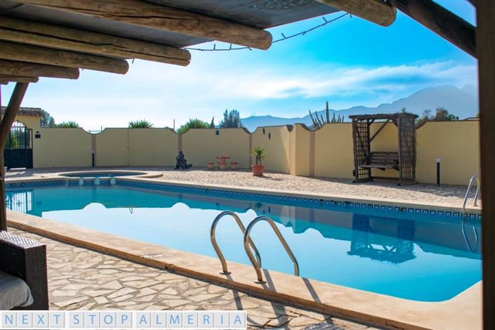 Image No.50-Propriété de 7 chambres à vendre à Turre