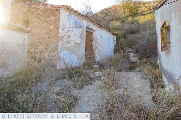 Image No.37-Maison de village de 3 chambres à vendre à Lubrín