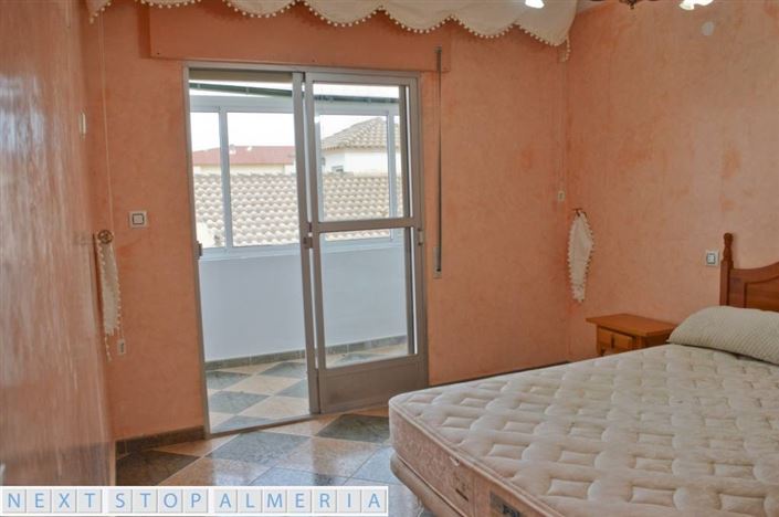 Image No.23-4 Bed Apartment for sale