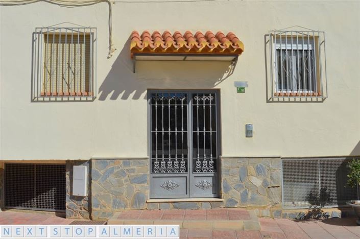 Image No.4-4 Bed Apartment for sale