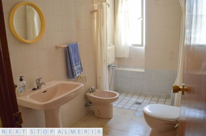 Image No.28-2 Bed Apartment for sale