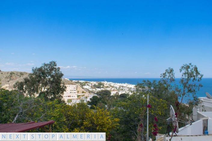 Image No.36-2 Bed Property for sale