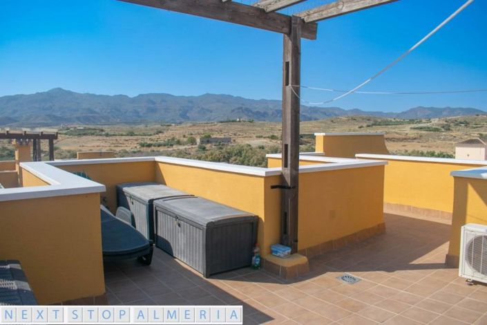 Image No.55-3 Bed Property for sale