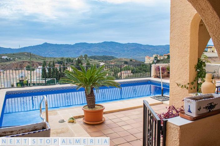 Image No.31-4 Bed Property for sale