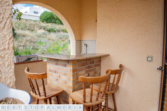 Image No.35-4 Bed Property for sale