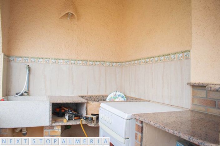 Image No.36-4 Bed Property for sale