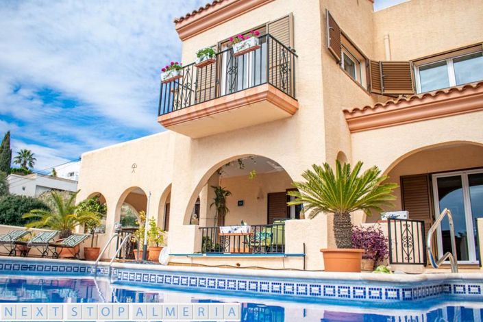 Image No.46-4 Bed Property for sale