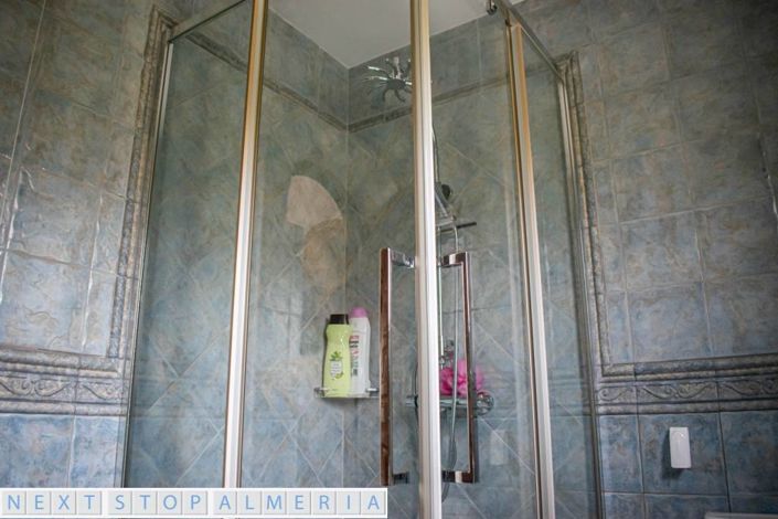 Image No.57-4 Bed Property for sale