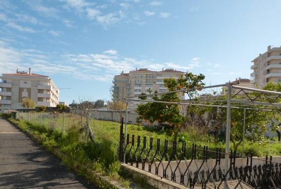 Image No.2-Terre de 3 chambres à vendre à Caldas da Rainha