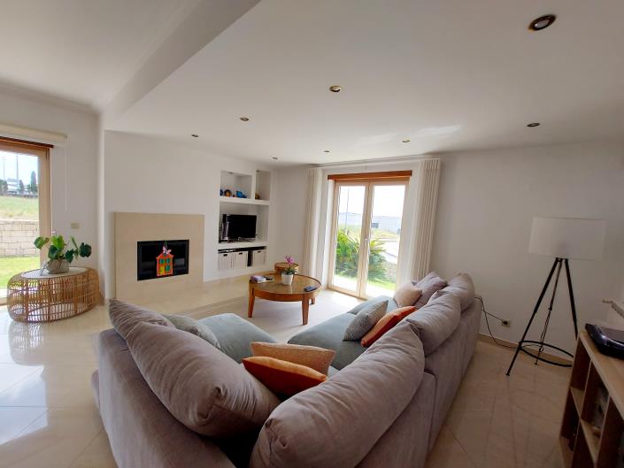 Image No.9-5 Bed House/Villa for sale