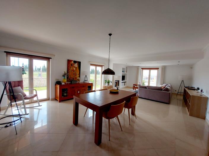 Image No.10-5 Bed House/Villa for sale