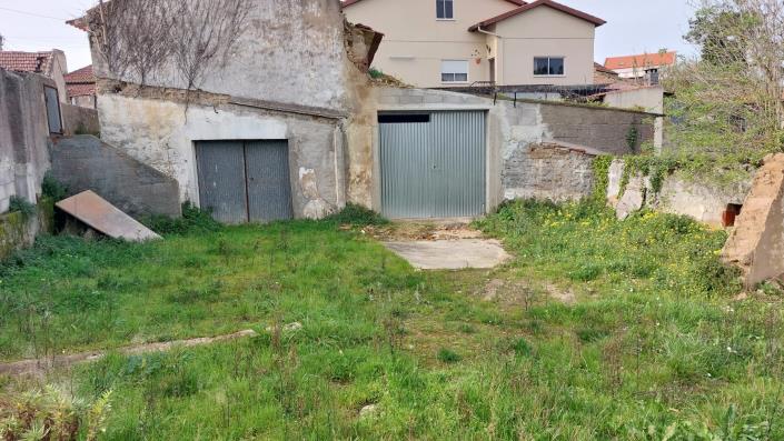 Image No.14-3 Bed Property for sale