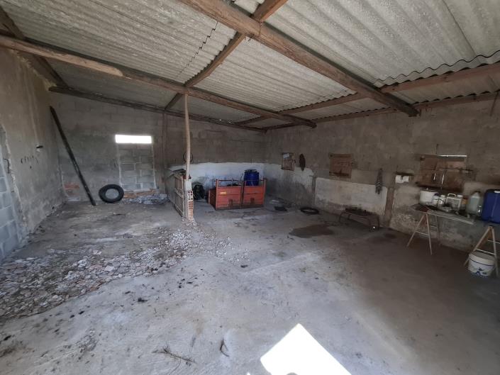 Image No.24-3 Bed Property for sale