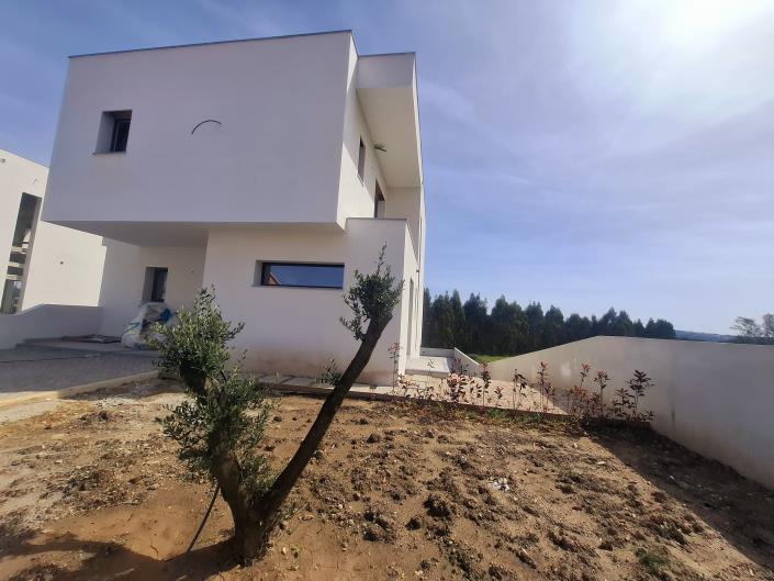 Image No.6-Maison / Villa de 4 chambres à vendre à Caldas da Rainha