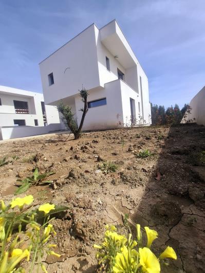 Image No.9-Maison / Villa de 4 chambres à vendre à Caldas da Rainha