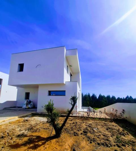 Image No.20-Maison / Villa de 4 chambres à vendre à Caldas da Rainha