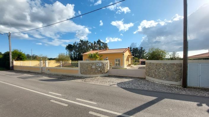 Image No.6-Propriété de pays de 3 chambres à vendre à Caldas da Rainha