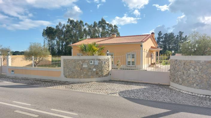 Image No.5-Propriété de pays de 3 chambres à vendre à Caldas da Rainha