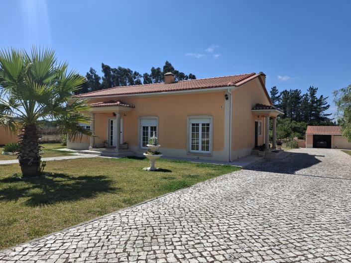 Image No.2-Propriété de pays de 3 chambres à vendre à Caldas da Rainha