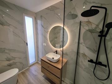 20250721_180244_resized