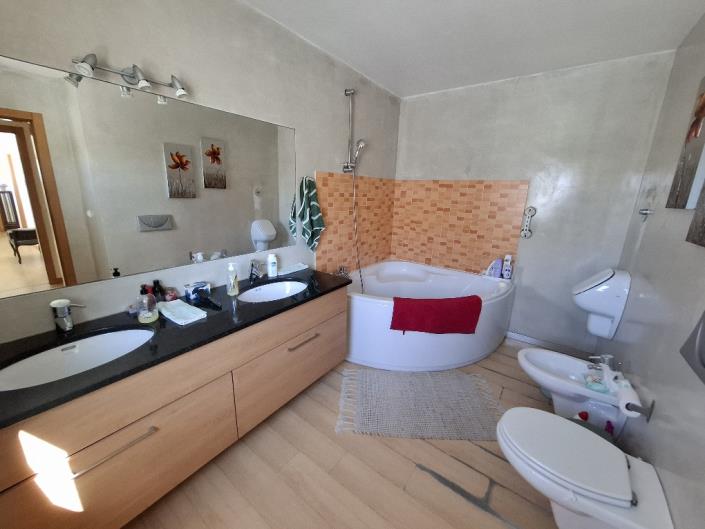 Image No.8-Maison / Villa de 4 chambres à vendre à Caldas da Rainha