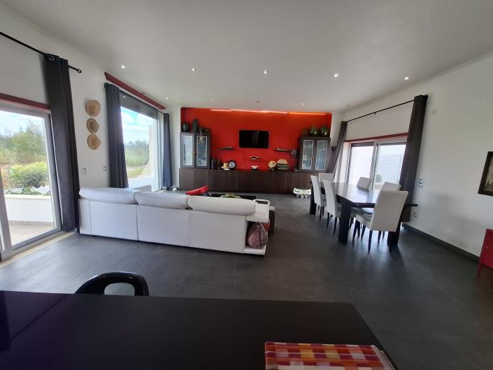 Image No.13-Maison / Villa de 4 chambres à vendre à Caldas da Rainha