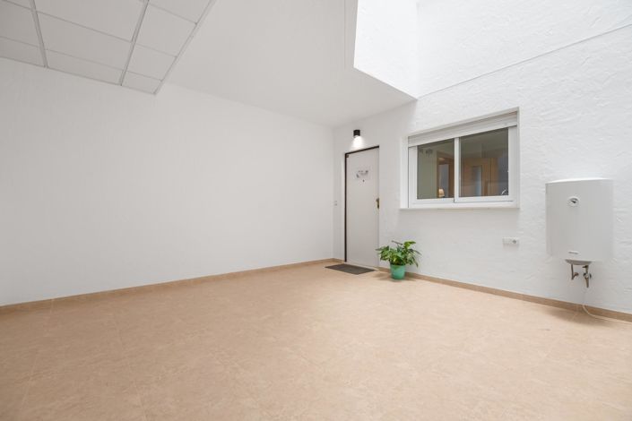 Image No.12-1 Bed Apartment for sale