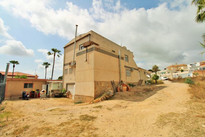 Image No.19-Commercial de 3 chambres à vendre à Villamartin