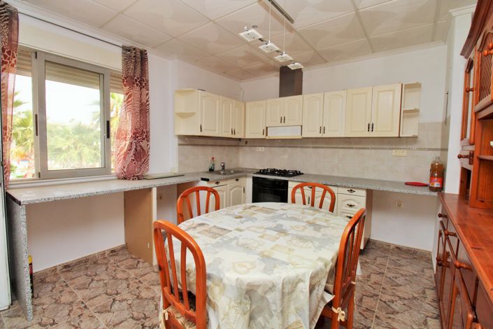 Image No.21-Commercial de 3 chambres à vendre à Villamartin