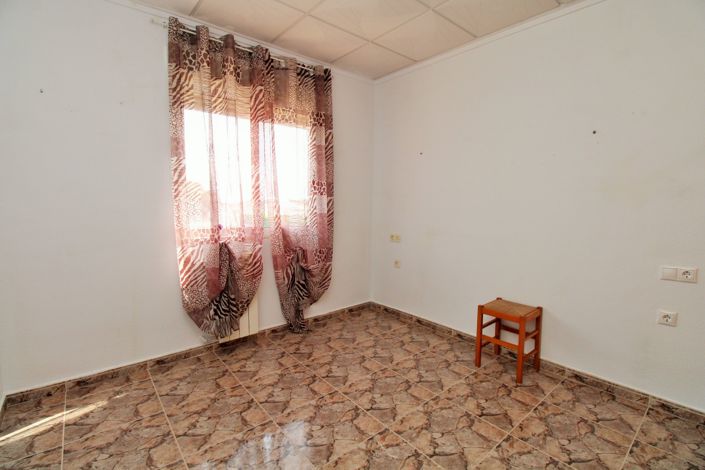 Image No.28-Commercial de 3 chambres à vendre à Villamartin