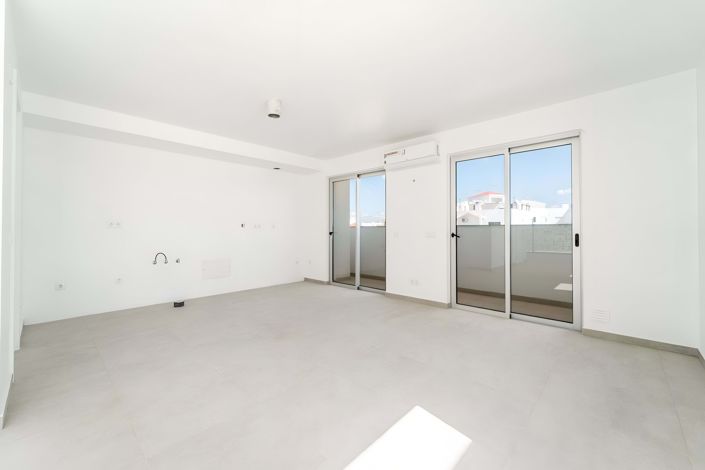 Image No.13-4 Bed Apartment for sale