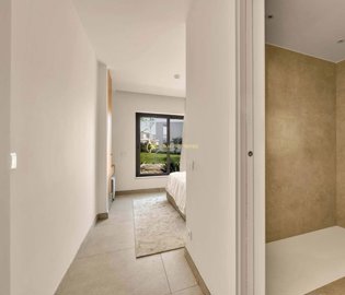 1706-449316-4017d2f44a169e2070a298ad08d2a2828