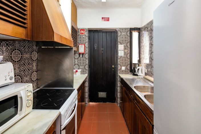 Image No.9-2 Bed Apartment for sale