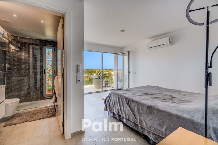 Image No.9-4 Bed Apartment for sale