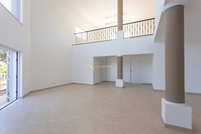 1706-632949-4017d2f44a169e2070a298ad08d2a2828