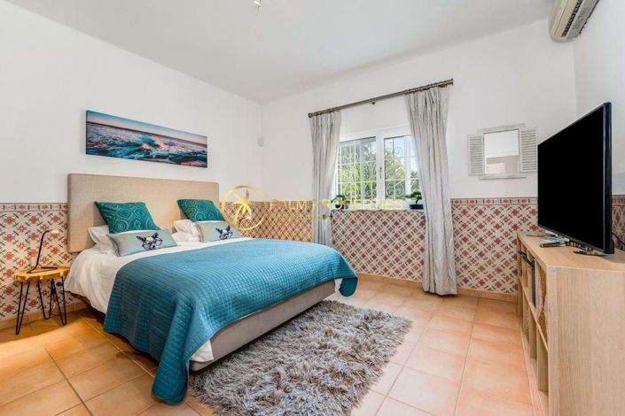 Image No.33-Villa de 6 chambres à vendre à Lagoa