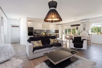 1706-635600-4017d2f44a169e2070a298ad08d2a2828