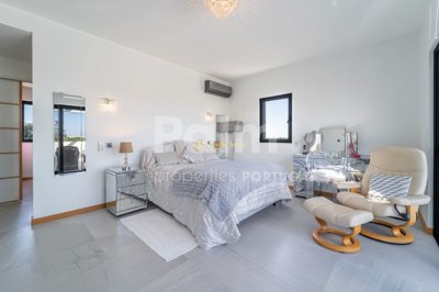 1706-636092-4017d2f44a169e2070a298ad08d2a2828