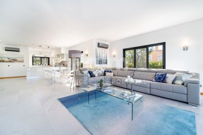 1706-636092-4017d2f44a169e2070a298ad08d2a2828