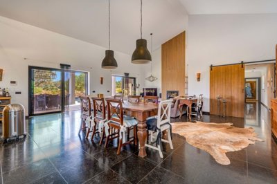 1706-638738-4017d2f44a169e2070a298ad08d2a2828