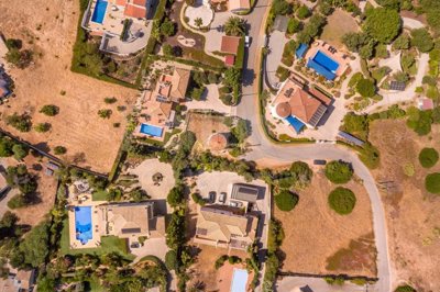 1706-640222-4017d2f44a169e2070a298ad08d2a2828