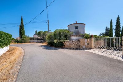 1706-640222-4017d2f44a169e2070a298ad08d2a2828