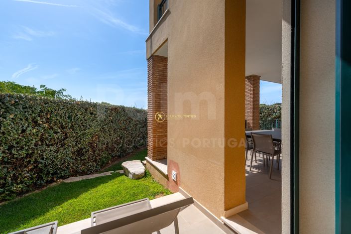 Image No.32-3 Bed Townhouse for sale