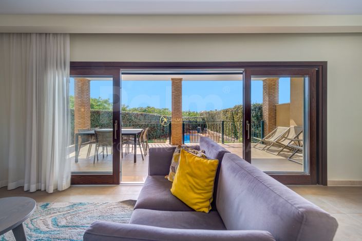 Image No.44-3 Bed Townhouse for sale