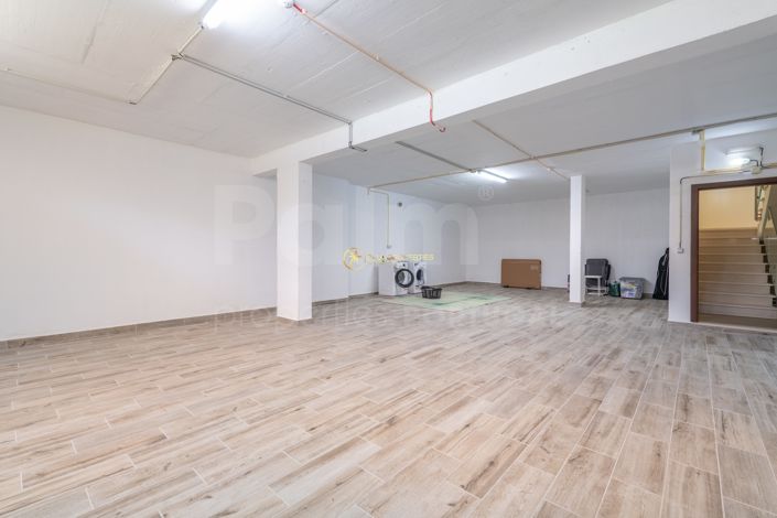 Image No.57-3 Bed Townhouse for sale